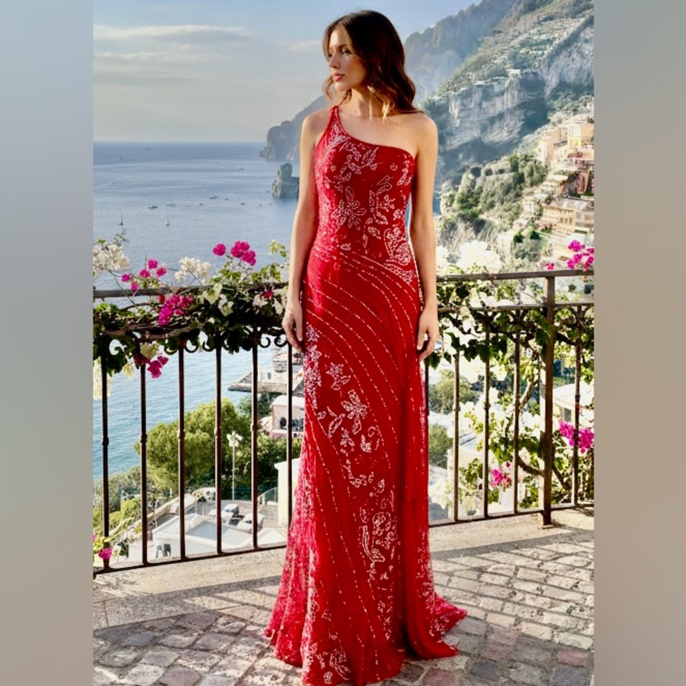Elegant Red One-Shoulder hand‎ beaded Dress